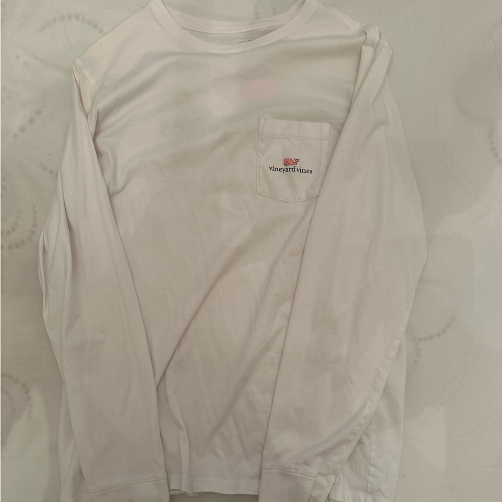 Men’s L white vineyard vines long sleeve